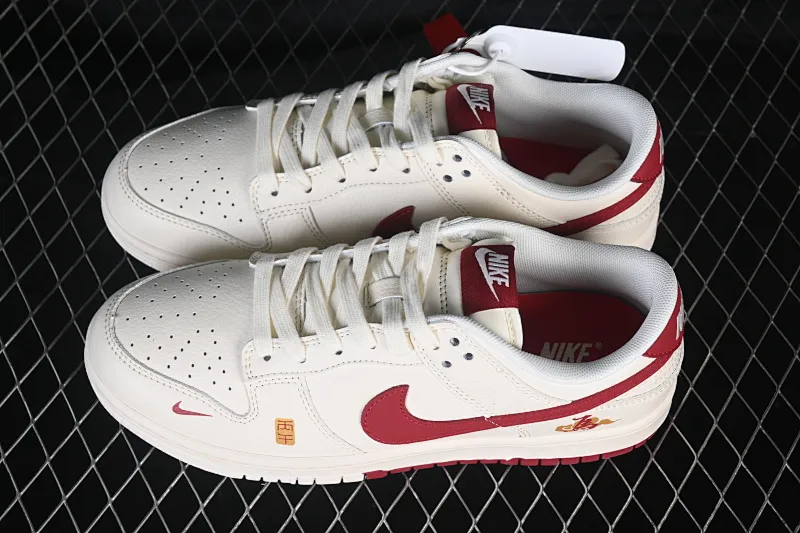 All categories Nk SB Dunk Series Nk SB Dunk Low High-end customized low-top sneakers Nike SB Dunk Low beige burgundy high-end customized low-top casual skateboard shoes MZ9588-858